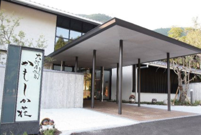 宿泊施設STAFF／学生～シニアまで活躍中・高校生も可／週1日～、土日のみも歓迎！